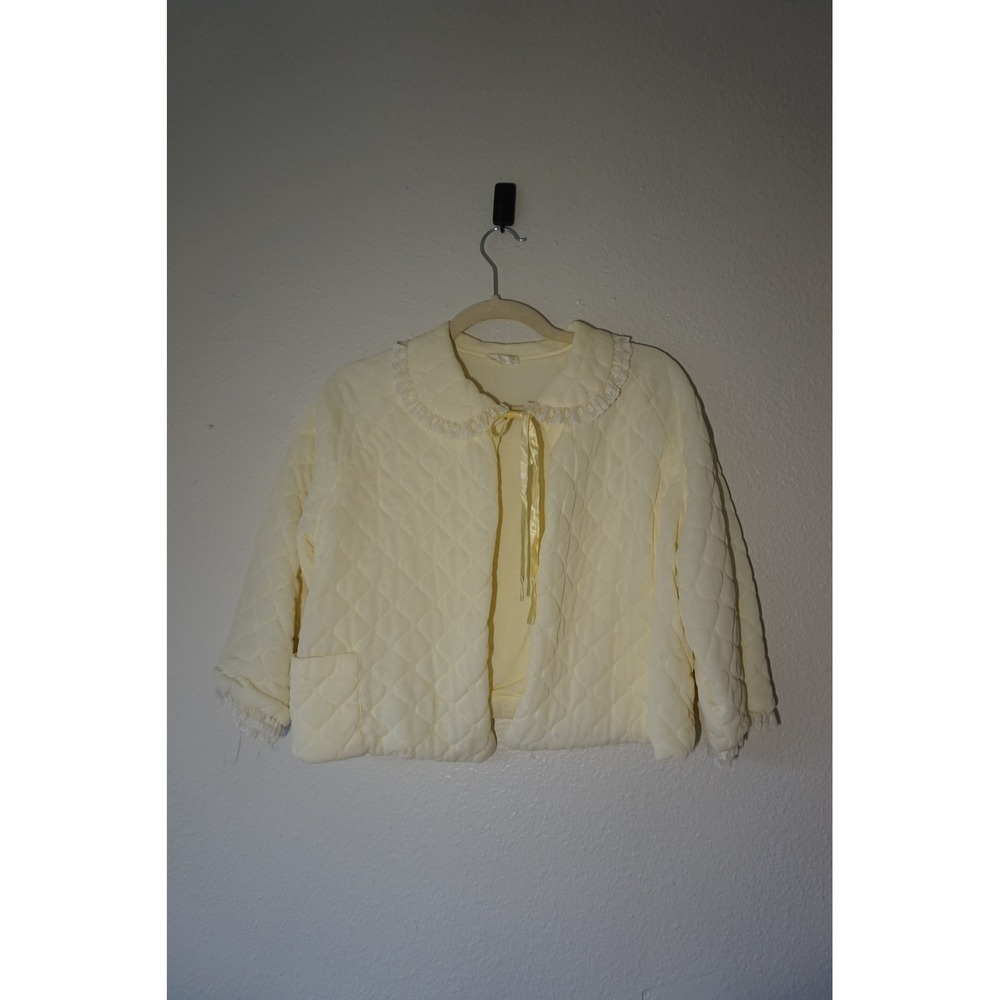 Barbizon cropped Bed Jacket Vintage Quilted Lace Trim Coquette Butter Yellow M